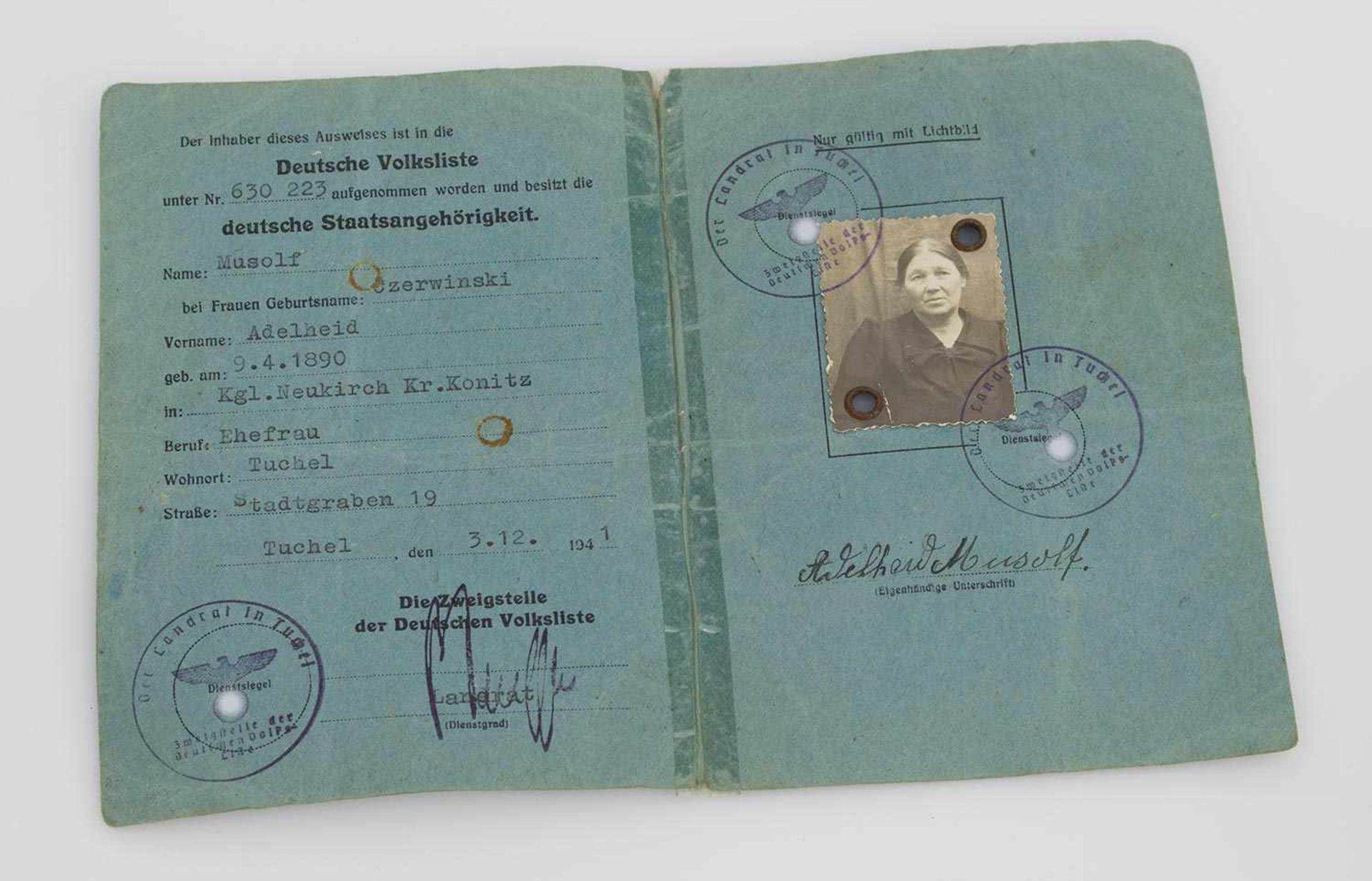 Ausweis III. Reich, Ausweis der Deutschen Volksliste, Abteilung 3 (grün), ausgestellt 1941 in - Bild 2 aus 2