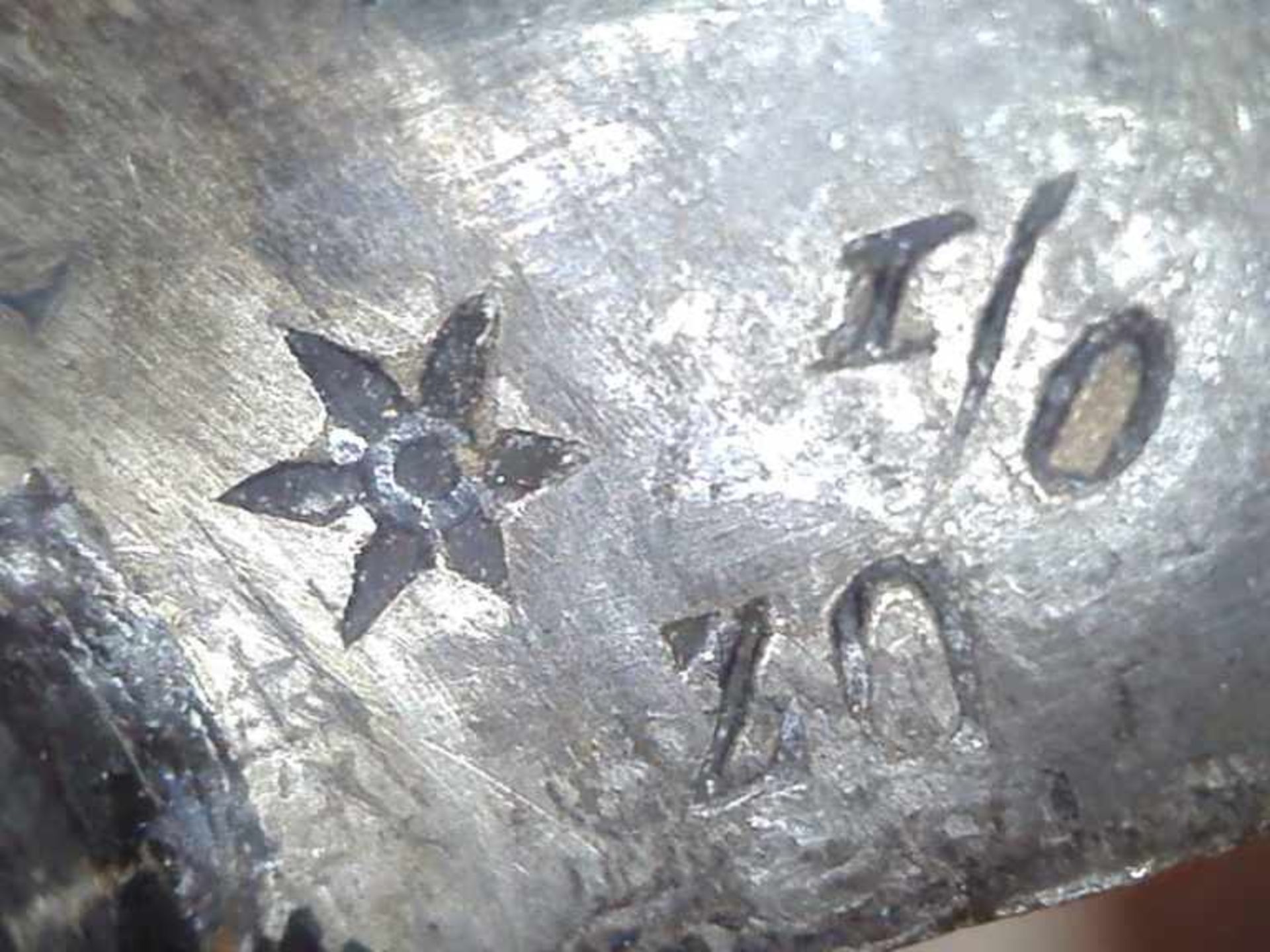 Bierseidel um 1890, geschliffenes u. geätztes Kristallglas mit angesetztem Henkel, versilberter - Bild 3 aus 3