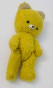Teddybär wohl Sonneberg/ DDR um 1970er Jahre, mit Holzwolle gefüllt, bewegliche Glieder, Augen und