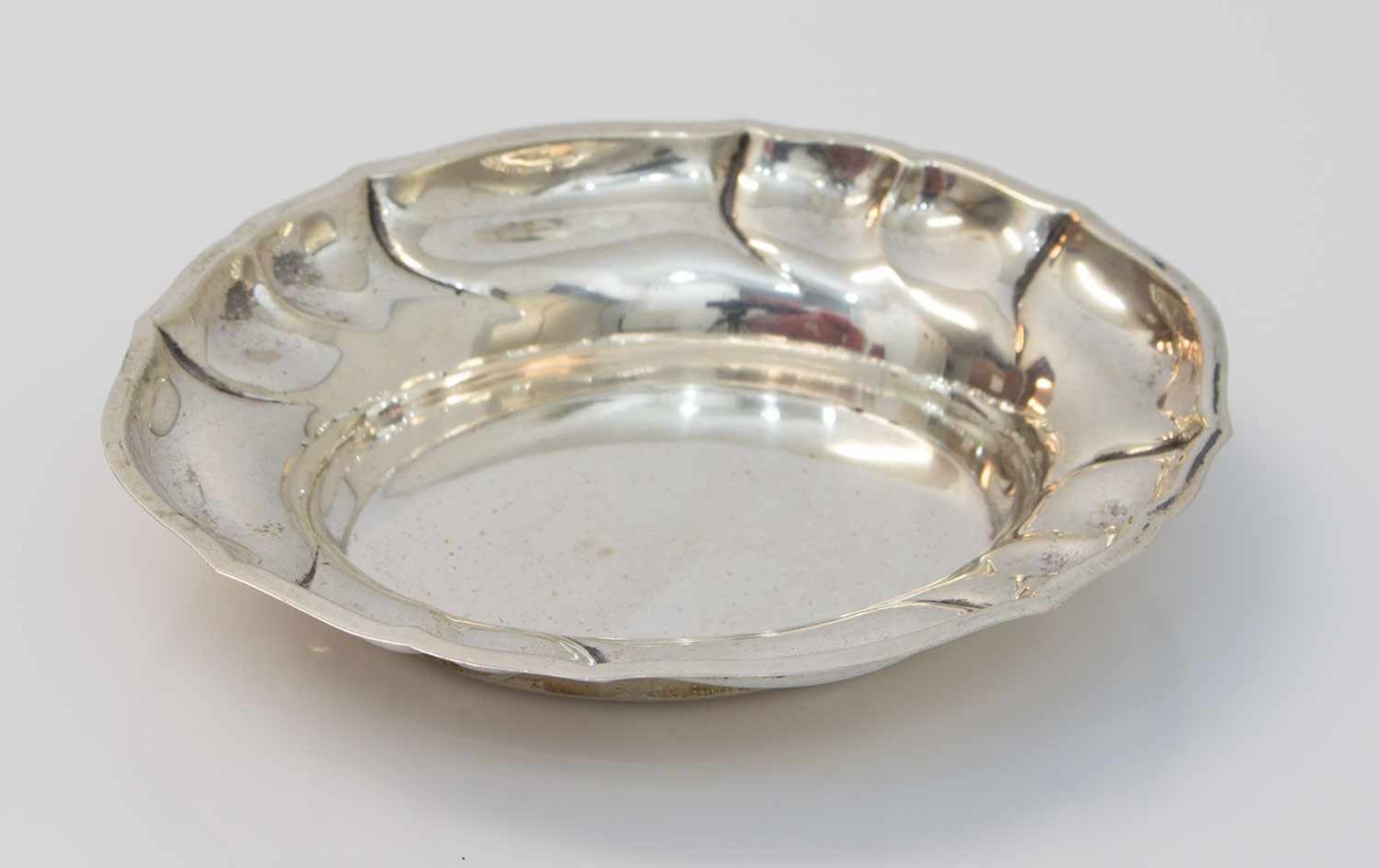 Schälchen 830er Silber, Meistermarke Wilkens & Söhne, oval mit geschwungener Wandung, G. 73,45g