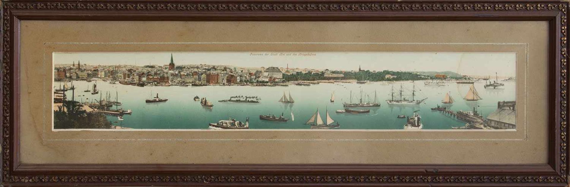 Panoramabild "Panorama der Stadt Kiel und des Kriegshafens" Farblithografie um 1880, 54,5 x 8,5