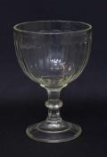 Berliner Weiße Glas um 1900, Preßglas mit facettierter Wandung, 0,3 Liter Eichmaß, H. 20 cm