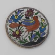 Persische Kachel 19. Jh., traditionelle Darstellung eines Vogels in floraler Umgebung, D. 15 cm