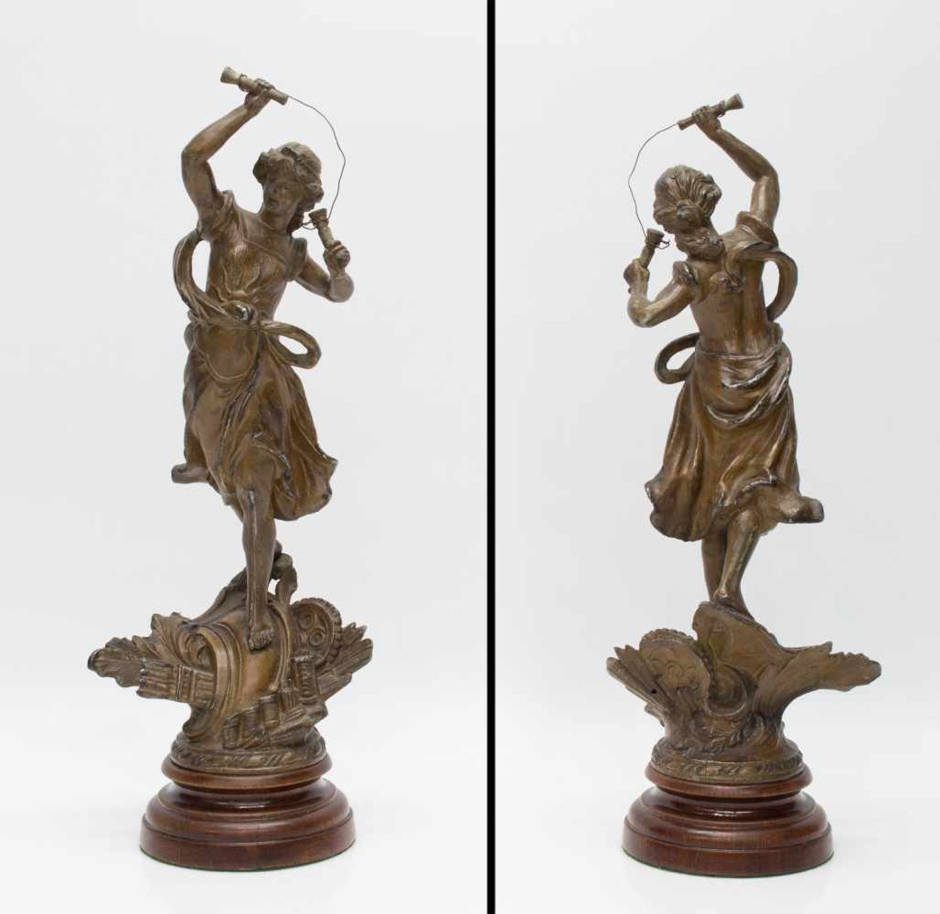 Jugendstil Schönheit Spielende Jugendstilschönheit um 1900, Weißbronze brüniert, auf