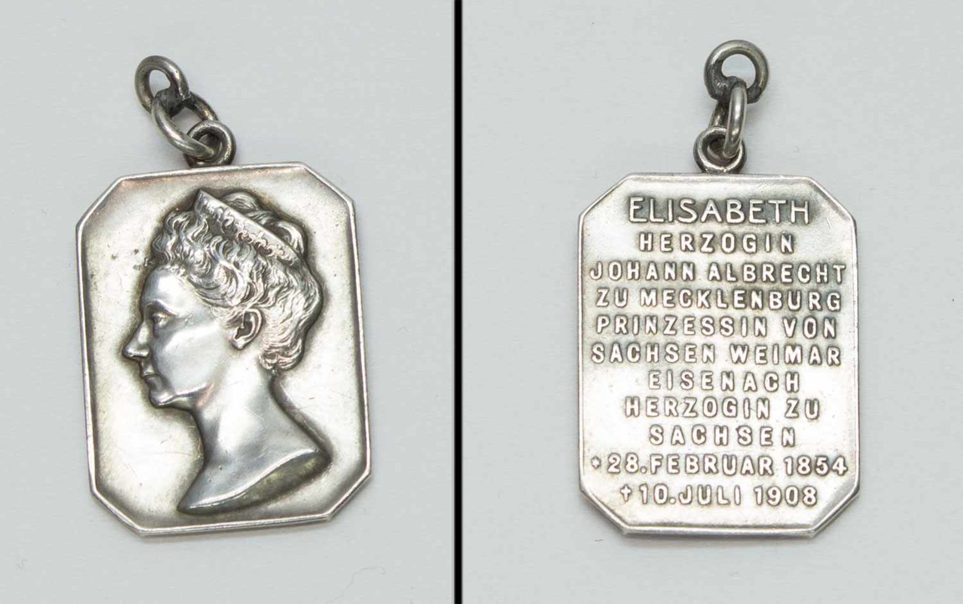 Medaille/ Anhänger auf den Tod Elisabeth von Sachsen-Weimar- Eisenach, (Weimar 1854 - 1908 Schloss