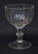 Berliner Weiße Glas um 1900, Preßglas mit facettierter Wandung, 4/ 20 Liter Eichmaß, H. 19 cm