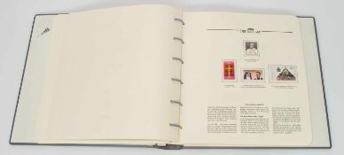 Briefmarkenalbum Themen-Sammlung Deutschland, Erstagsbriefe, Einzelmarken, im Borek-Album