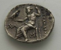 DrachmeMakedonien 336 - 323 v.Chr. (Alexander d. II. (d. Große)), Herakleskopf in Löwenhaube/ Zeus