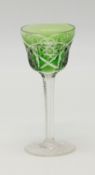LikörglasKristallglas, grün überfangen, Handschliff, H. 12 cm