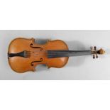 Violine Mitte 20. Jh., 1/16-Violine, Ahorn und Fichte, reparaturbedürftig, L Korpus 23,5 cm.