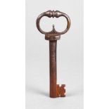Renaissance Schlüssel 16. Jh., Schmiedeeisen, schlanker Hohlbartschlüssel mit geschwungener Reite