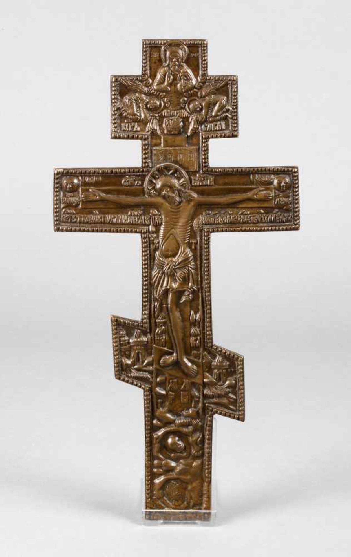 Kruzifix Russland Ende 19. Jh., Bronze, bräunlich patiniert, Darstellung des Gekreuzigten im Typus