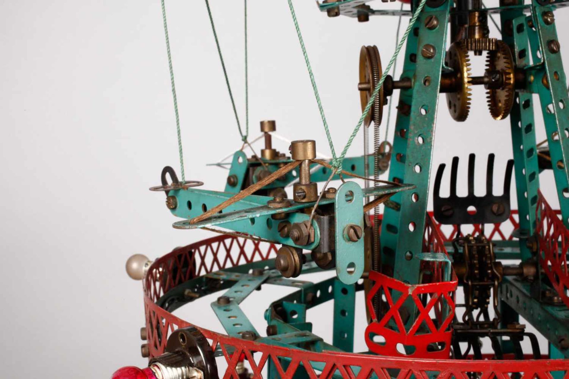 Märklin großer Ballturm um 1930, als Schaufenstermodell für Spielzeuggeschäfte von der Firma Märklin - Bild 3 aus 7