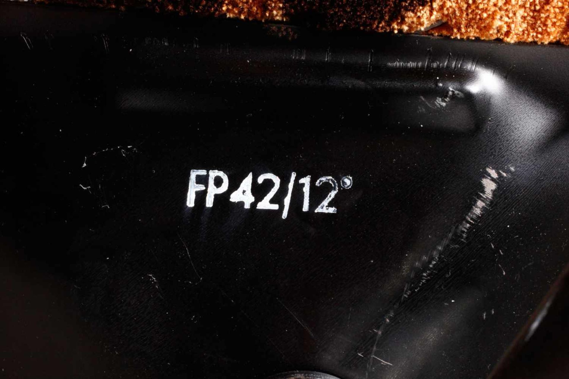 Drehsessel 1970er Jahre am Boden gestempelt FB 42-11, verchromtes Drehgestell, Sitzschale mit - Bild 4 aus 4