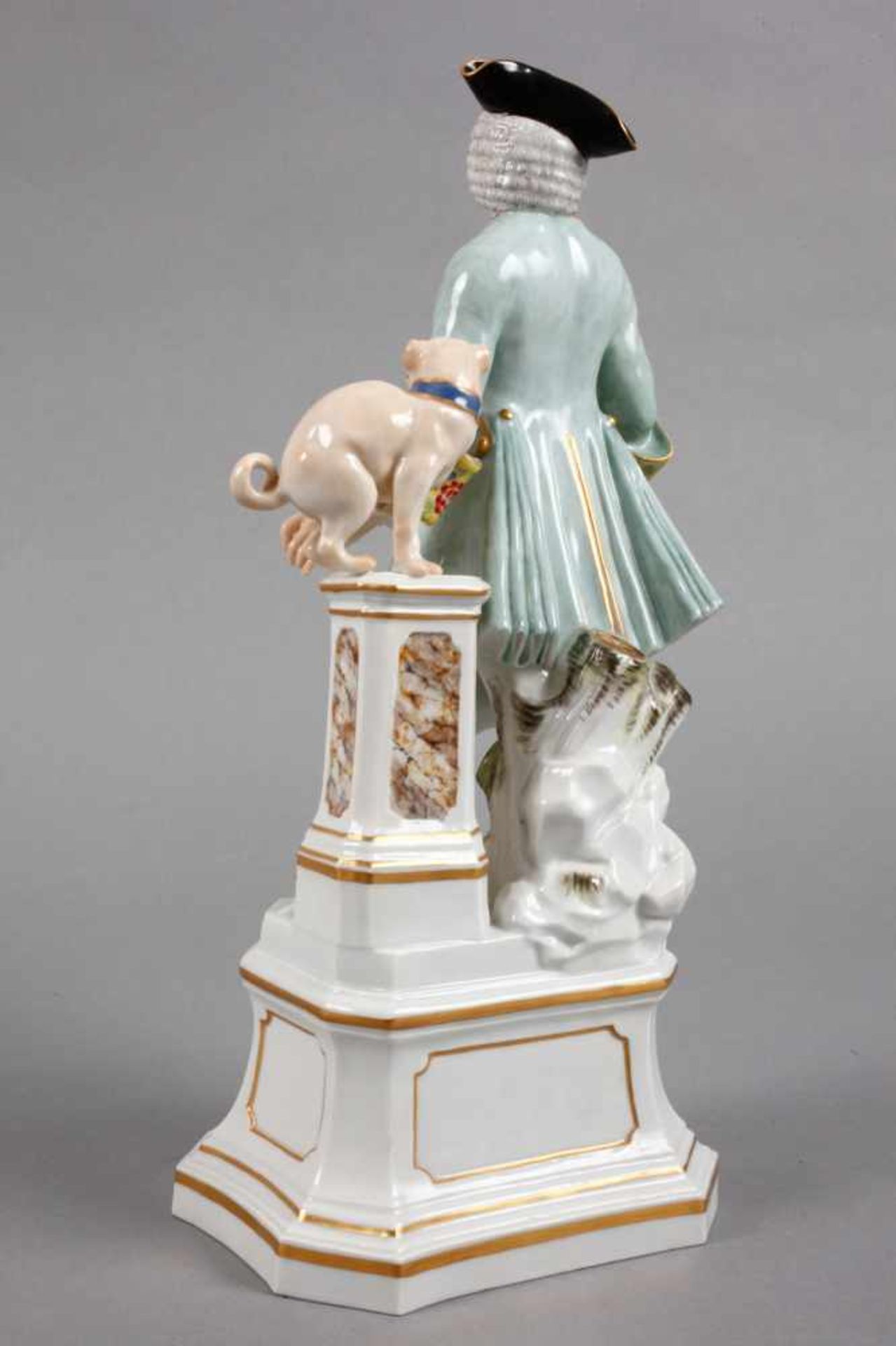 Meissen Figurengruppe "Freimaurer mit Mops" Entwurf Johann Joachim Kaendler 1743, unterglasurblaue - Bild 4 aus 6