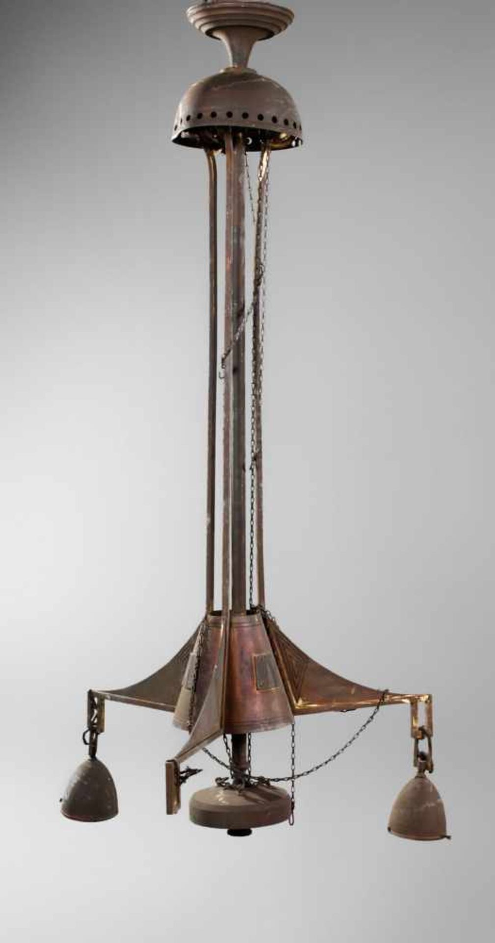 Deckenlampe Jugendstil Ausführung wohl K. M. Seifert Dresden, um 1900, schlankes Messinggestell