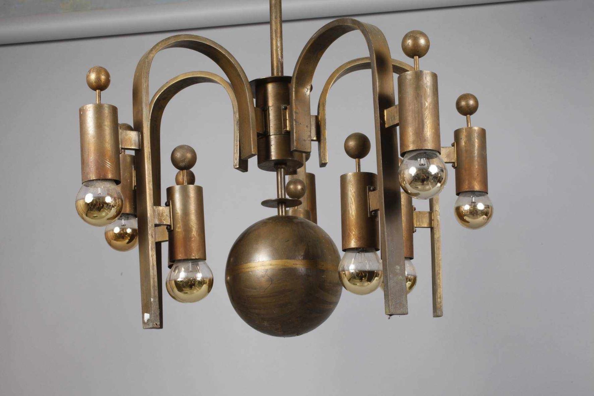 Deckenlampe Art Deco 1920er Jahre, Gestell aus Messing brüniert, massiver Balusterschaft mit fünf - Bild 3 aus 3