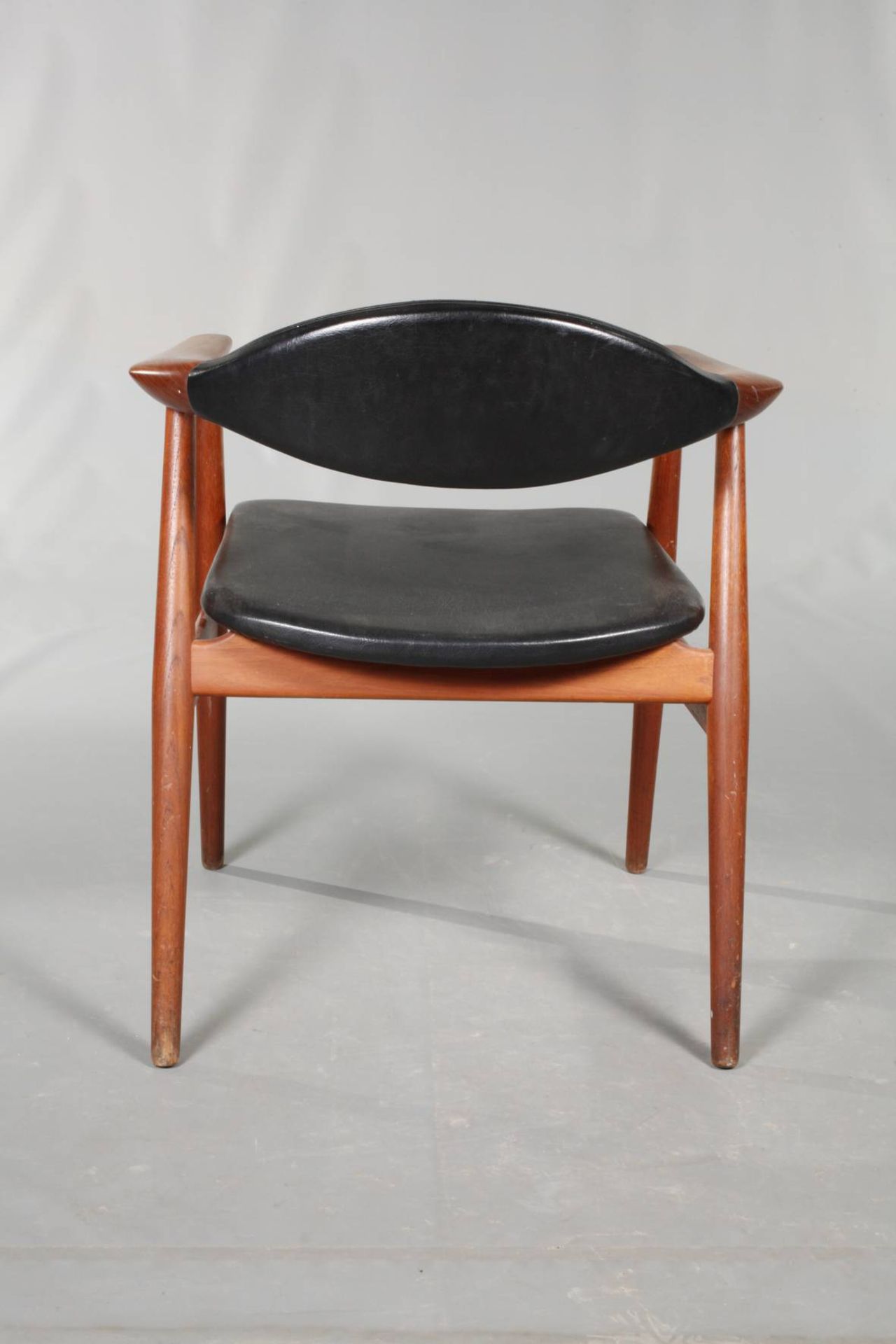 Armlehnstuhl Teakholz1960er Jahre, Sitzfläche mit Klebeetikett Danish Furniture Makers, originaler - Bild 3 aus 4