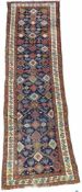 Hamadan Läufer Perserteppich. Iran. Antik, Mitte 19. Jahrhundert. 314 cm x 103 cm. Handgeknüpft.