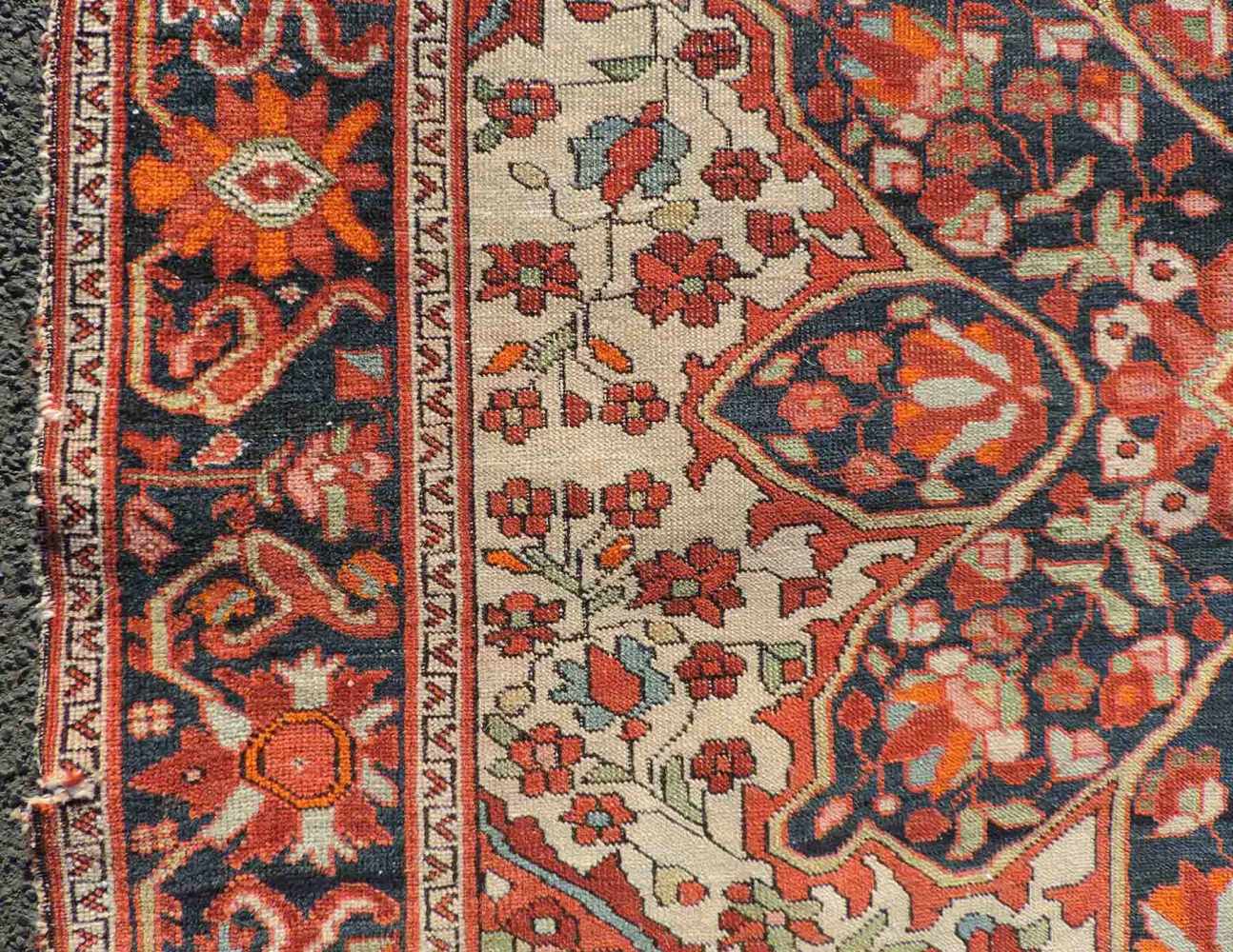 Saruk Ferraghan, Dorfteppich. Persien. Iran, antik, um 1890. 154 cm x 102 cm. Handgeknüpft. Wolle - Image 4 of 9