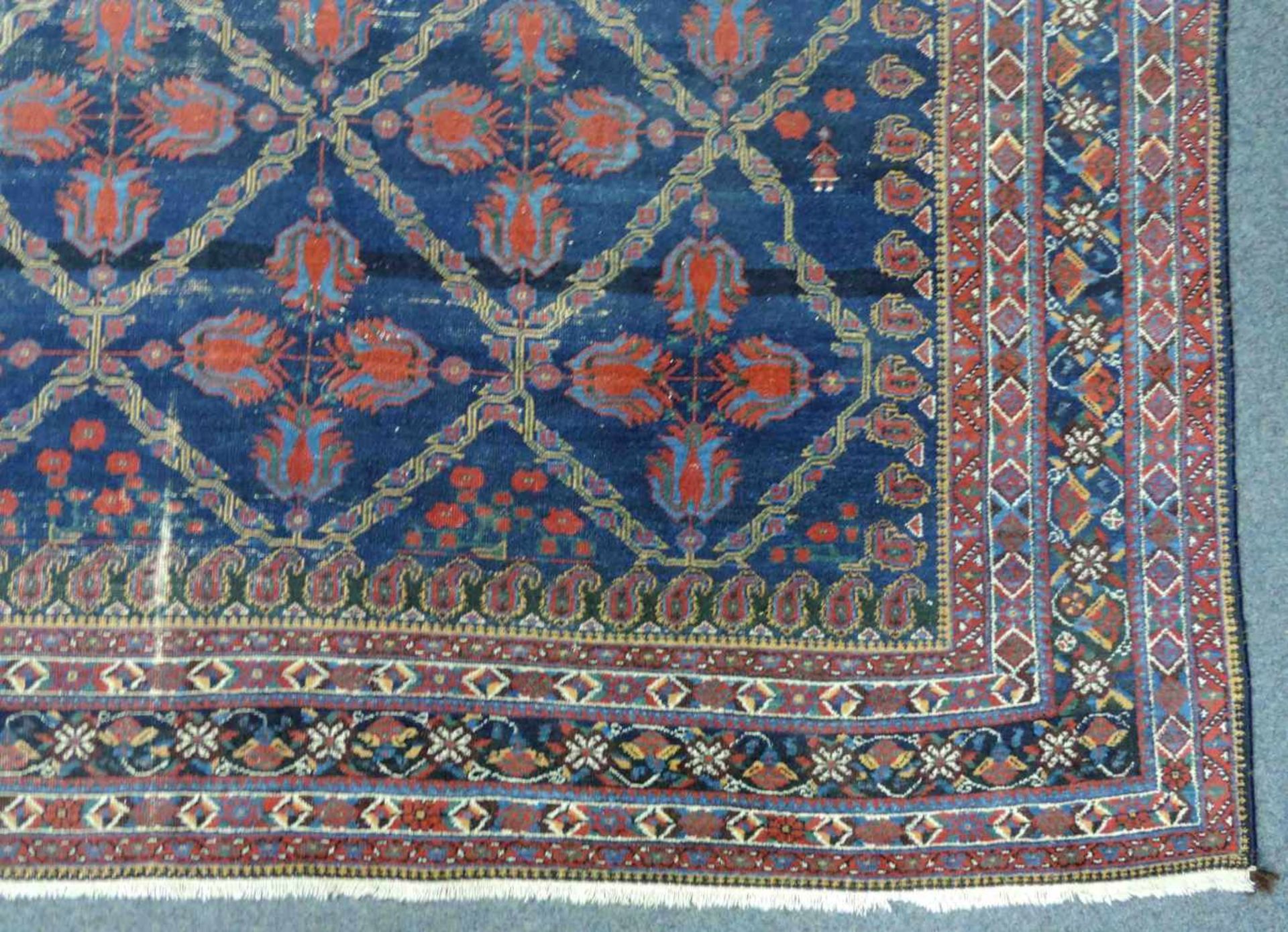 Afschar Perserteppich. Iran. Antik, um 1910. 314 cm x 182 cm. Orientteppich, handgeknüpft. Wolle auf - Bild 2 aus 9