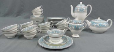 Teeservice "Wedgwood" Florentine Turquoise. Teekanne, Kaffeekanne, Milchkännchen, Zuckerdose, 15