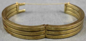 Armreif, 585 Gelbgold. Gepunzt. 40,4 gramm. Durchmesser 6 cm. 1,8 cm hoch. Bangle, 585 yellow