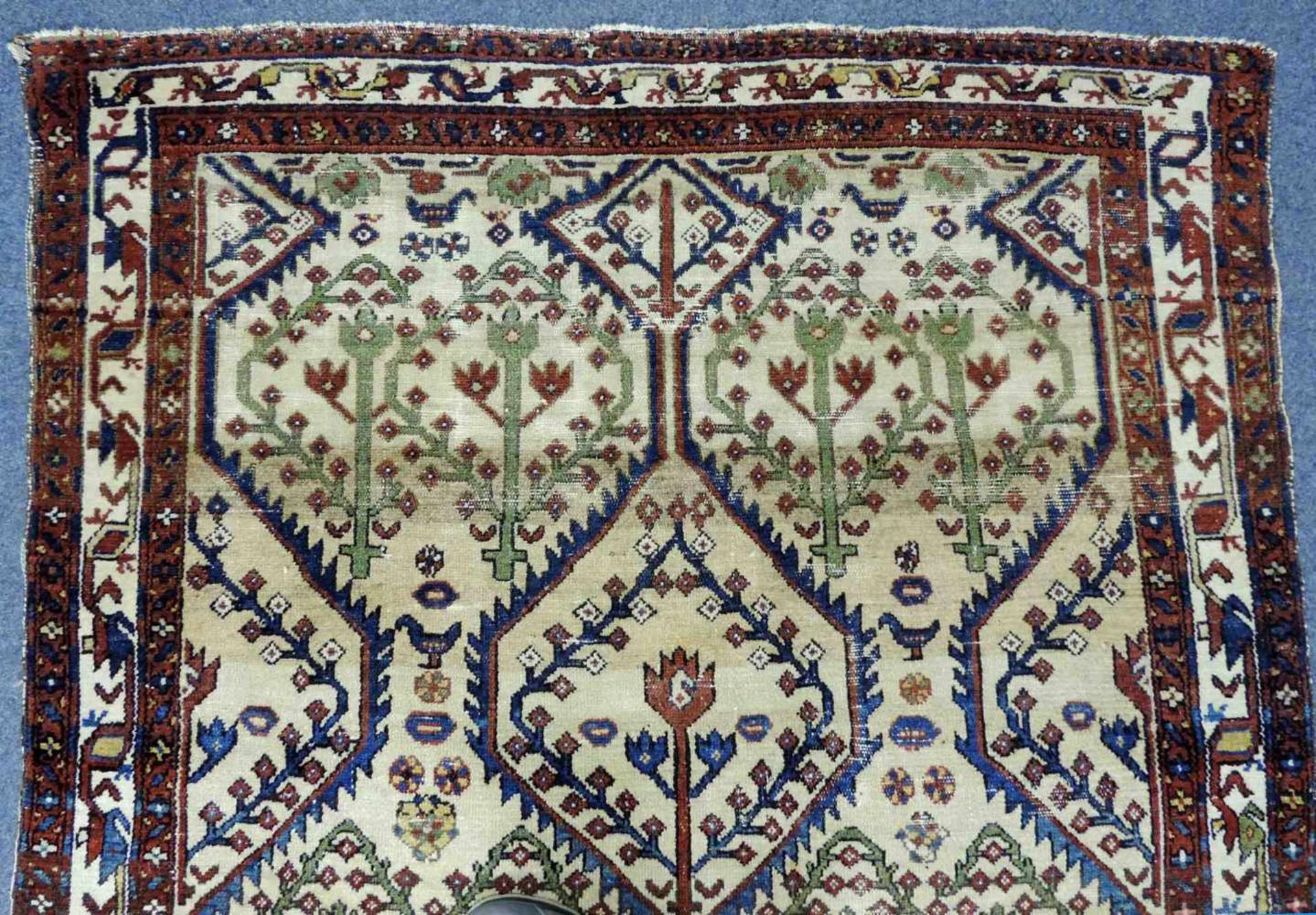 Bachtiar Perserteppich. Iran. Alt, um 1920. 196 cm x 150 cm. Orientteppich, handgeknüpft. Wolle - Bild 4 aus 6