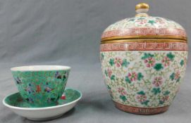 Koppchen mit Untertasse und ein Ingwergefäß. China, alt. Bis 16,5 cm hoch. Cup with saucer and a