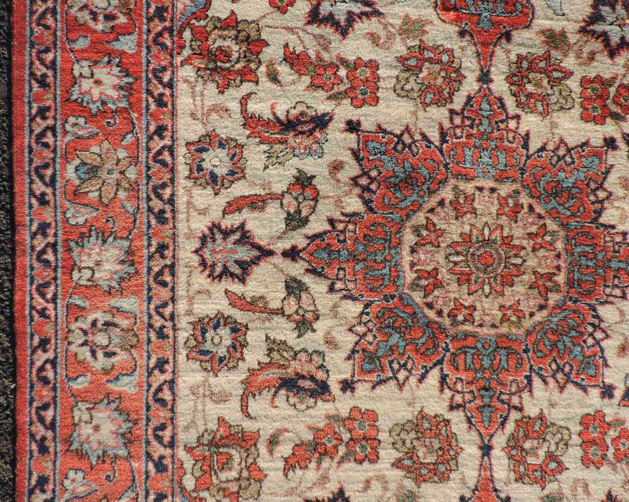 Isfahan Perserteppich Saronin. Iran. Sehr feine Knüpfung. 159 cm x 103 cm. Handgeknüpft. Wolle auf - Image 4 of 9