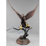 Jules Moigniez (1835 - 1894). Adler. 103 cm x 75 cm x 40 cm. Bronze. Klauen kalt emailliert.