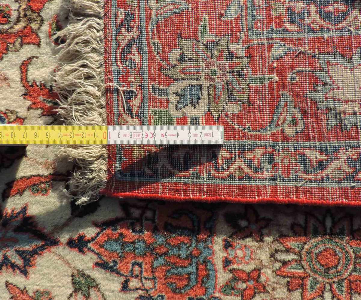 Isfahan Perserteppich Saronin. Iran. Sehr feine Knüpfung. 159 cm x 103 cm. Handgeknüpft. Wolle auf - Image 9 of 9