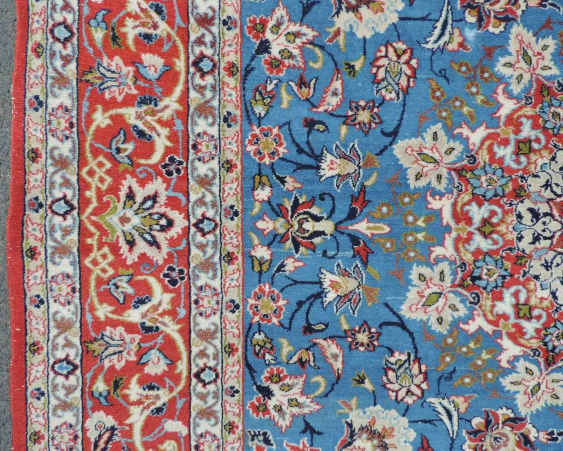 Isfahan Perserteppich. Iran. Sehr feine Knüpfung. 214 cm x 148 cm. Orientteppich, handgeknüpft. - Bild 4 aus 9