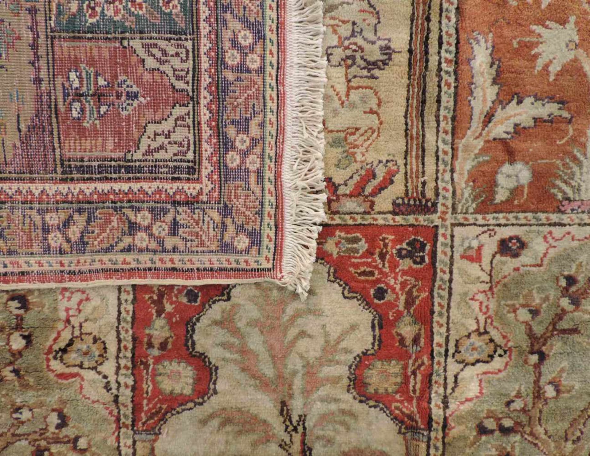 Kayserie Felderteppich. Türkei. Alt, Mitte 20. Jahrhundert. 288 cm x 202 cm. Orientteppich, - Bild 8 aus 9