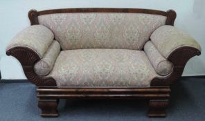 Sofa um 1850, wohl Frankreich. 98 cm x 180 cm x 75 cm. Sofa around 1850, probably France. 98 cm x