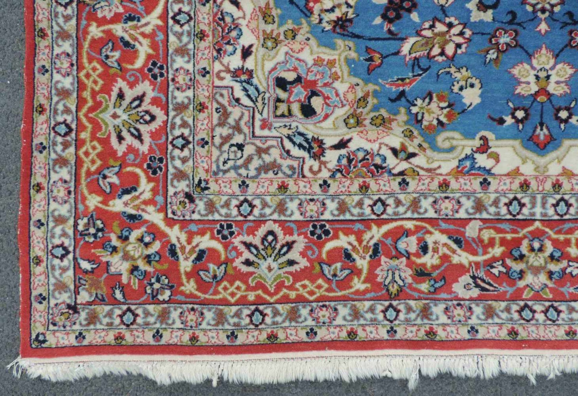 Isfahan Perserteppich. Iran. Sehr feine Knüpfung. 214 cm x 148 cm. Orientteppich, handgeknüpft. - Bild 2 aus 9