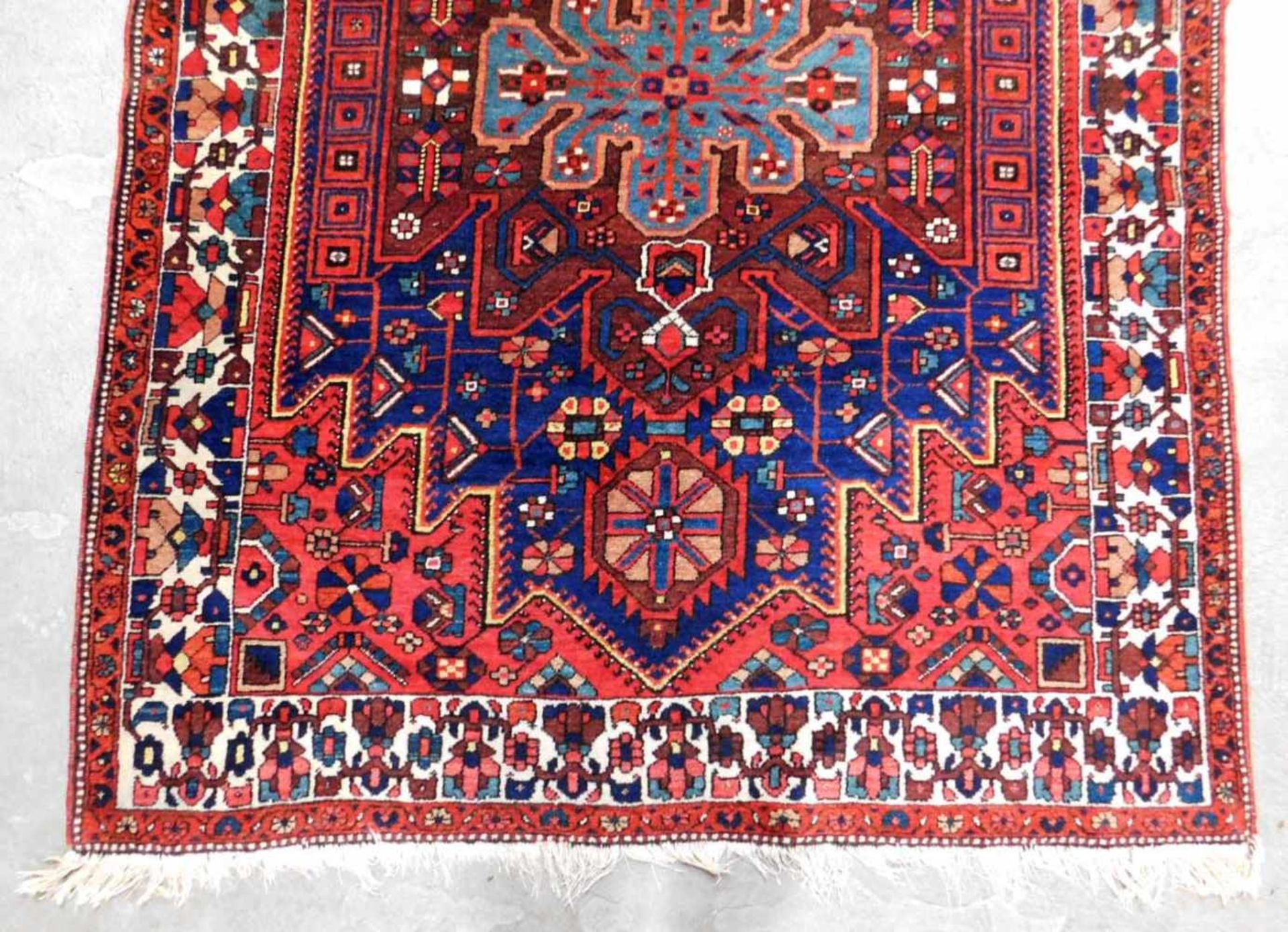Bachtiar Perserteppich. Iran. 210 cm x 168 cm. Handgeknüpft. Wolle auf Baumwolle. Bachtiar Persian - Bild 2 aus 5