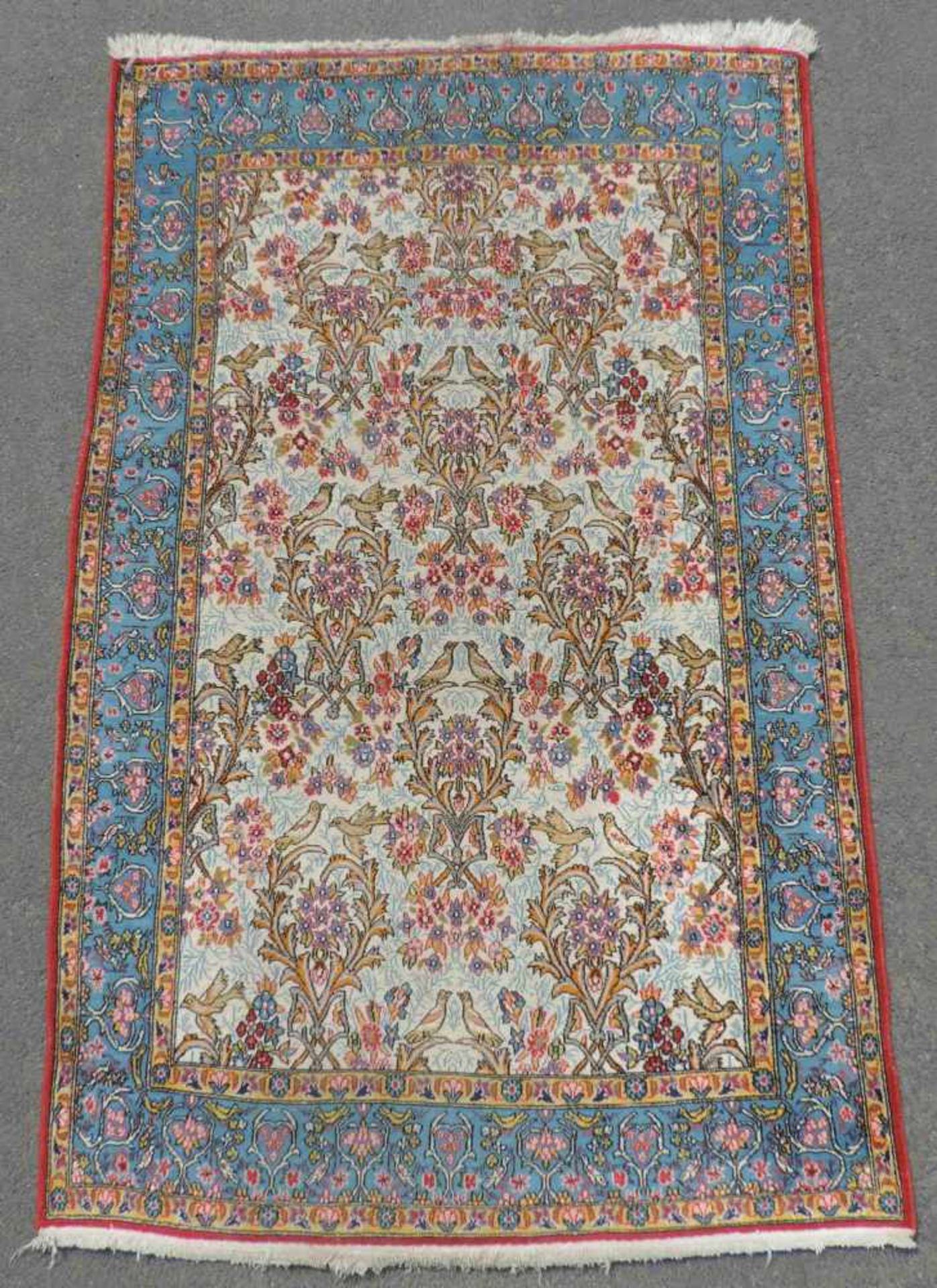 Ghom Perserteppich. Iran. Wolle und Seide auf Baumwolle. 207 cm x 128 cm. Orientteppich.