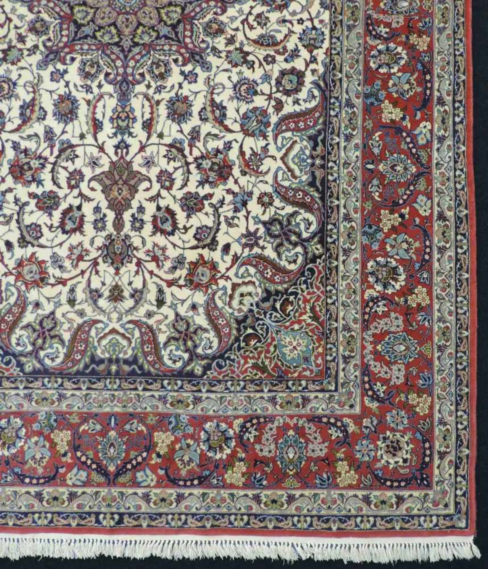 Isfahan Perserteppich. Iran. Selten feine Knüpfung. 241 cm x 158 cm. Handgeknüpft. Korkwolle und - Bild 5 aus 8