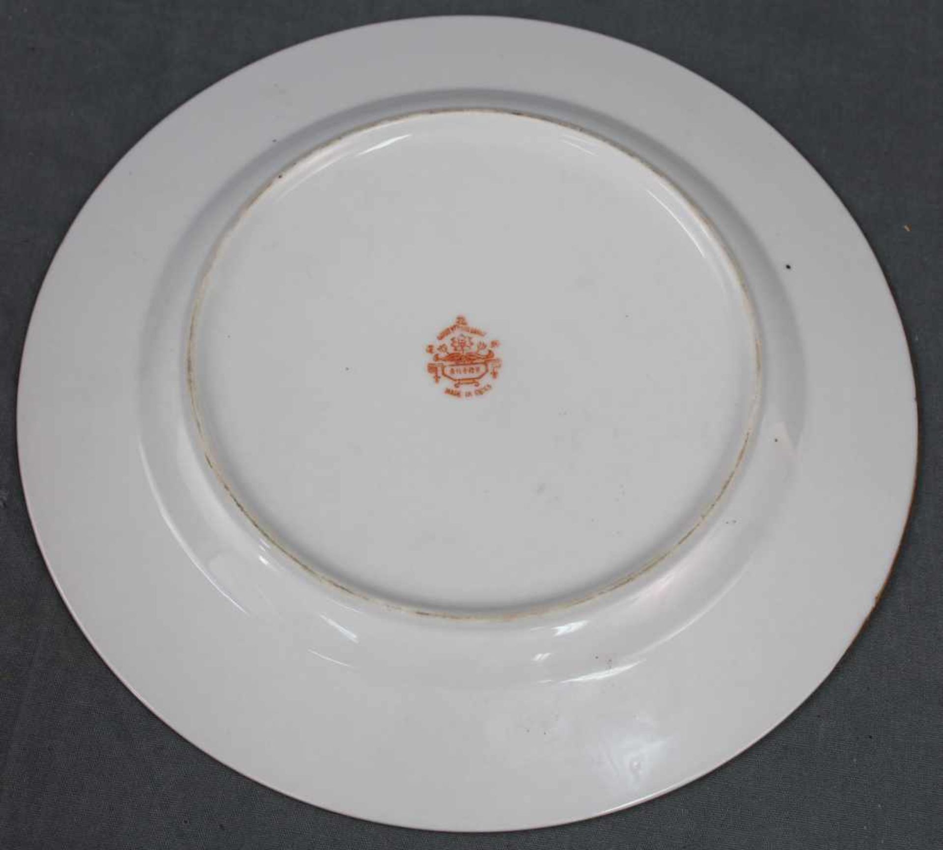 Teller mit Kolibris. China. Wohl alt, Republik. Porzellan. Durchmesser 27 cm. Plate with - Bild 5 aus 5