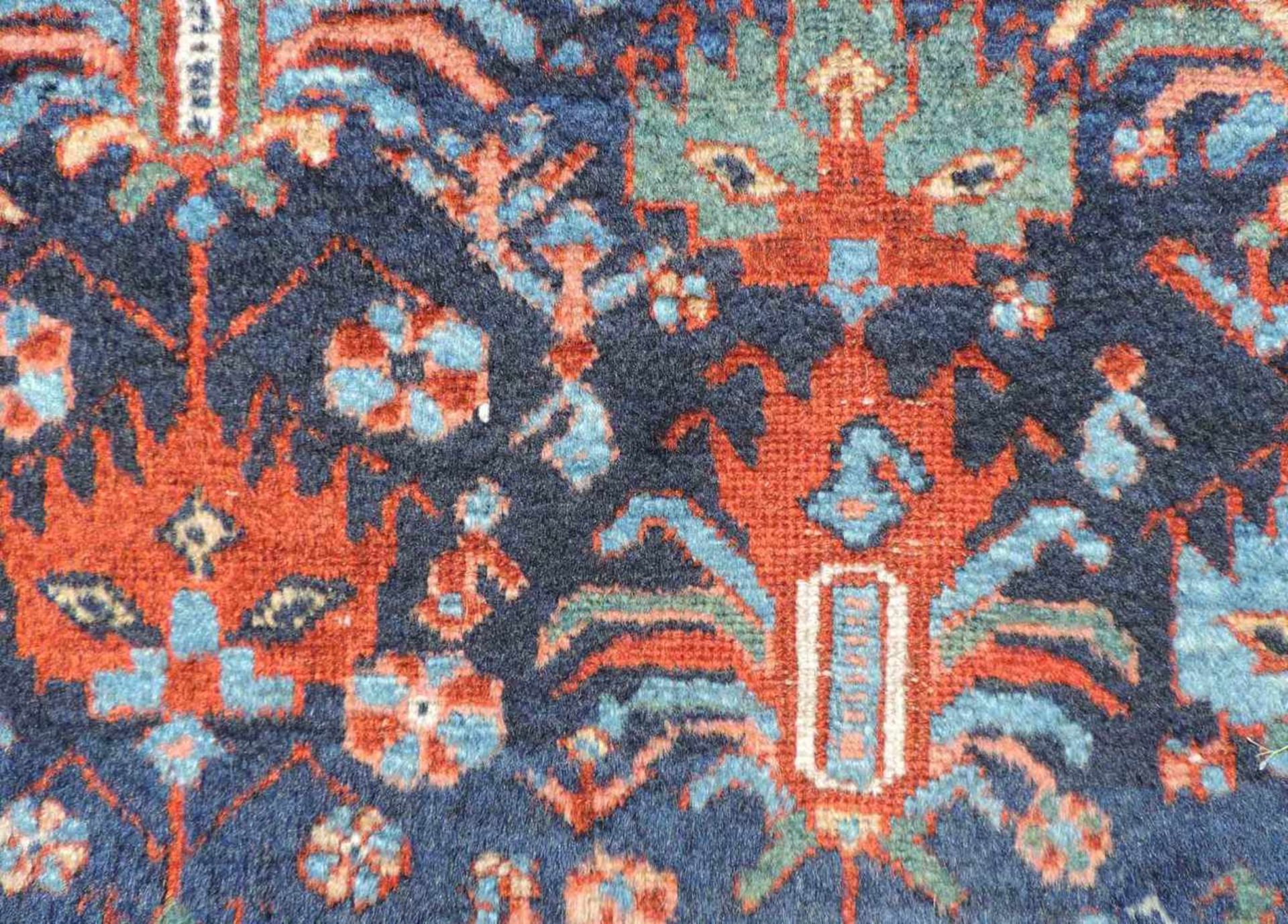 Bachtiar Perserteppich. Iran, alt um 1930. 186 cm x 130 cm. Orientteppich. Handgeknüpft. Wolle auf - Bild 5 aus 6