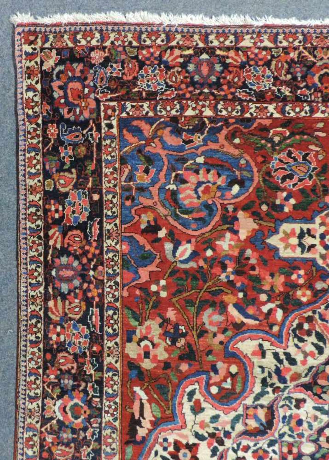 Bachtiar Perserteppich. Iran. Alt um 1930 - 1940. 207 cm x 140 cm. Orientteppich. Handgeknüpft. - Bild 5 aus 8