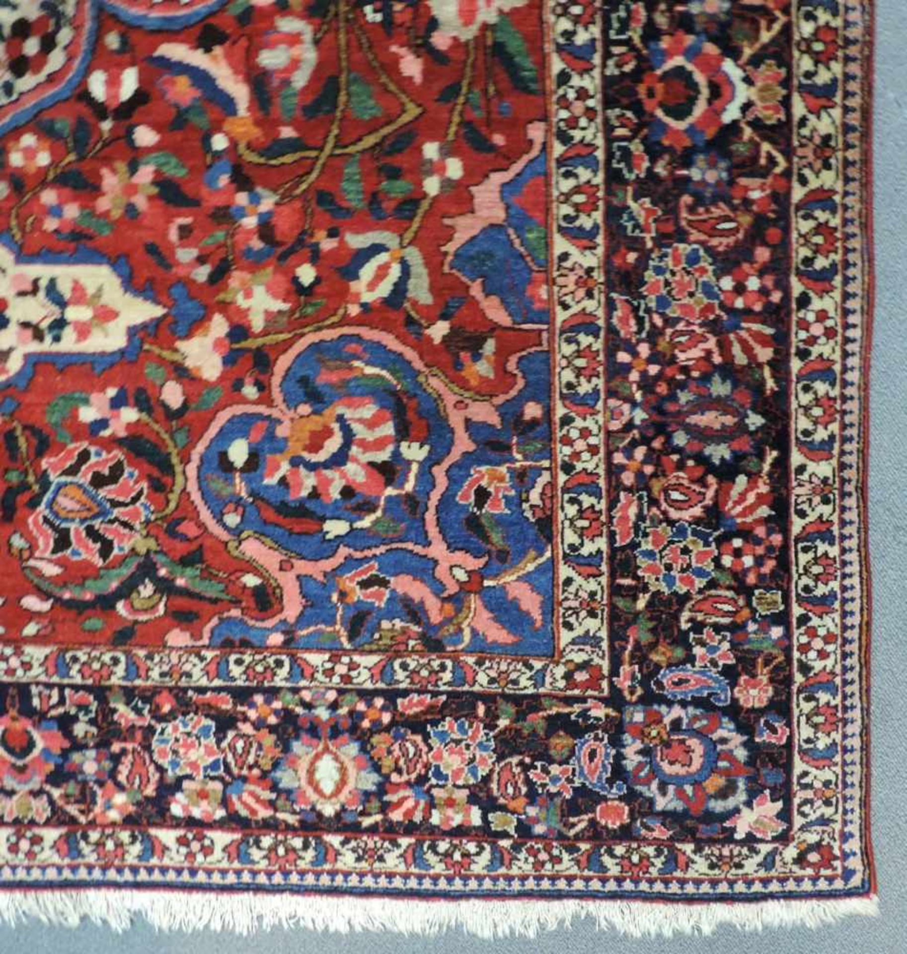 Bachtiar Perserteppich. Iran. Alt um 1930 - 1940. 207 cm x 140 cm. Orientteppich. Handgeknüpft. - Bild 3 aus 8