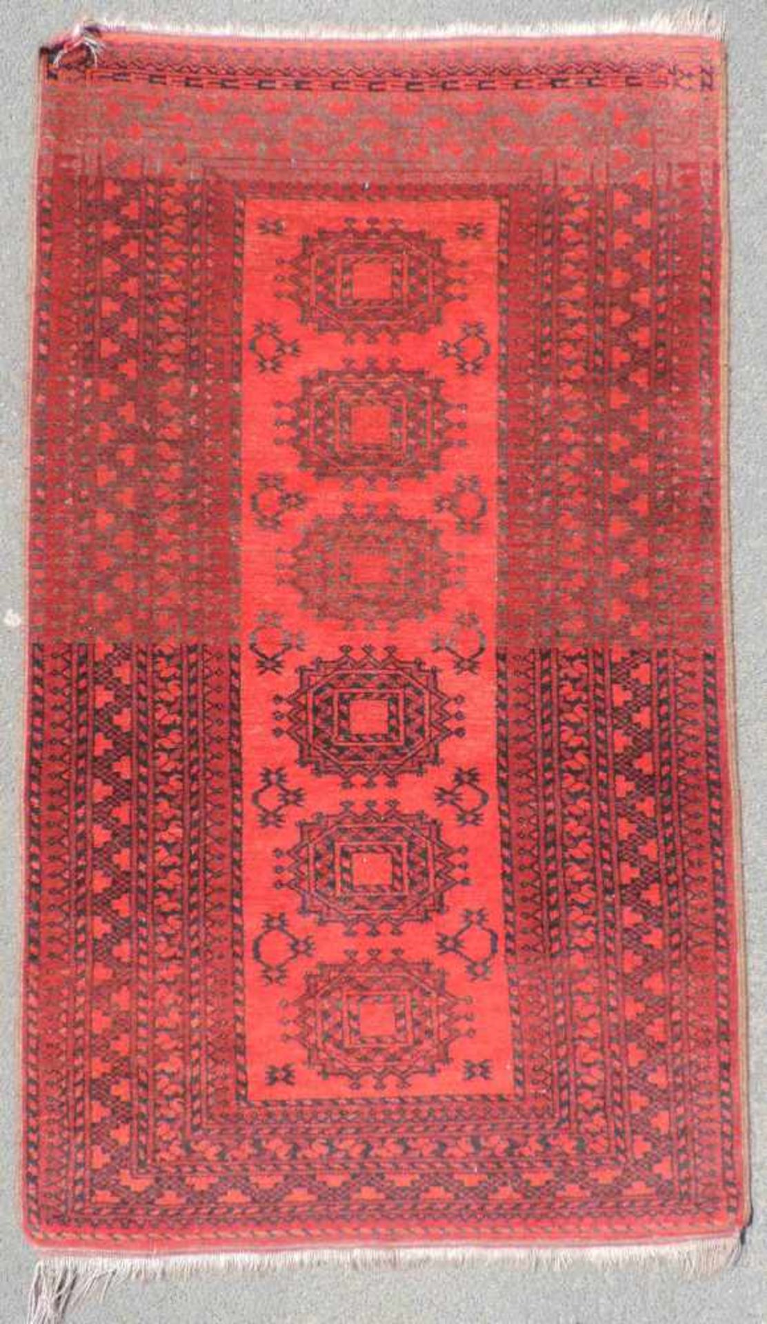 Daulatbad Afghanistan. Stammesteppich. 215 cm x 116 cm. Handgeknüpft. Wolle auf Wolle. Daulatbad