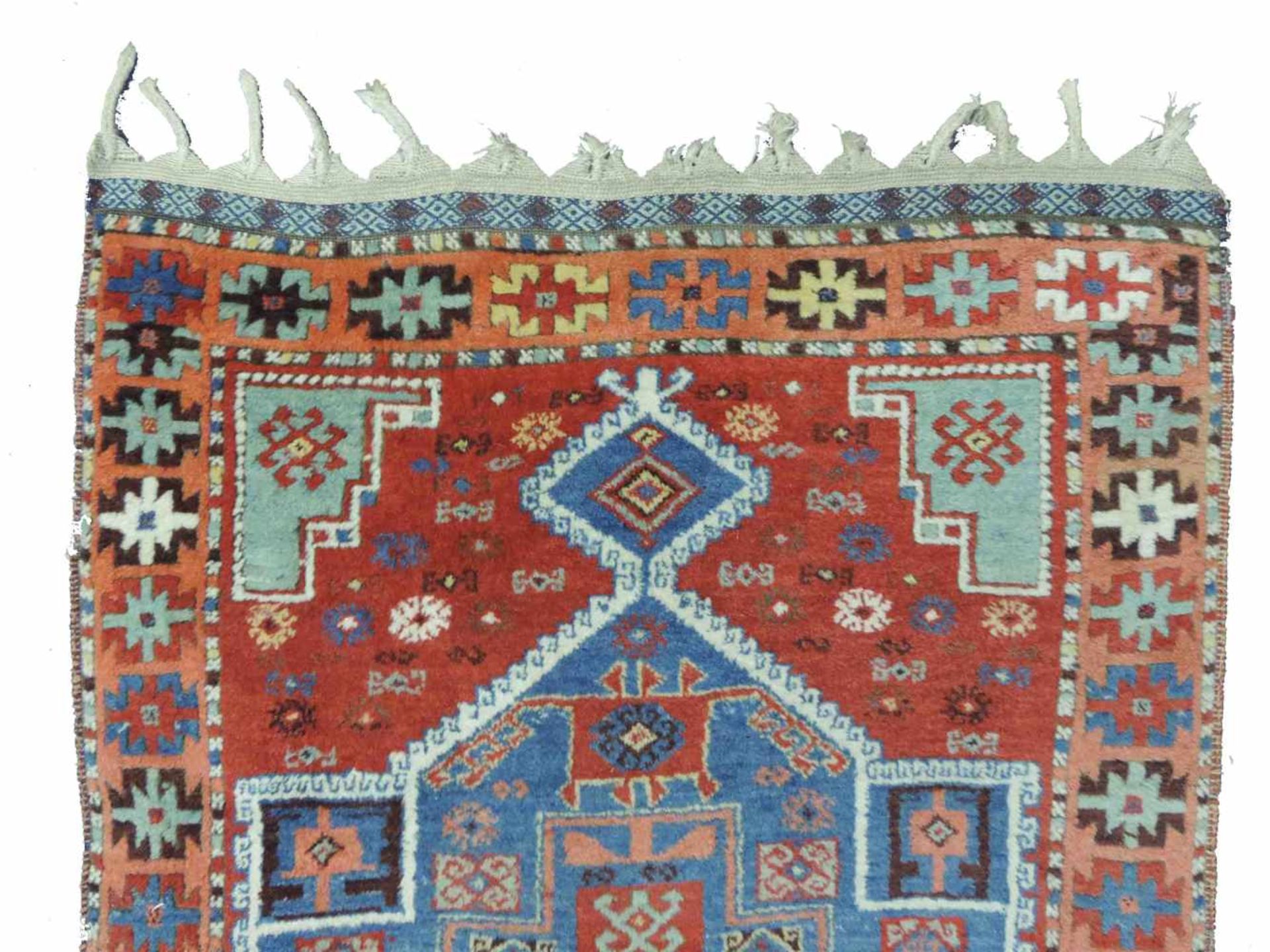 Yürük Stammesteppich. Ost - Anatolien. Türkei. Antik, um 1850 oder früher. 224 cm x 105 cm. - Bild 4 aus 6