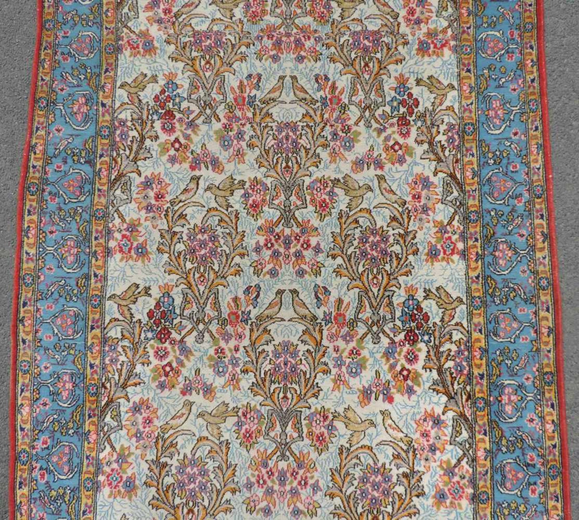 Ghom Perserteppich. Iran. Wolle und Seide auf Baumwolle. 207 cm x 128 cm. Orientteppich. - Bild 3 aus 6