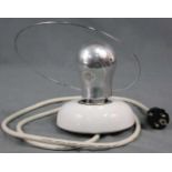 Wandlampe, wohl Artemide, 1980er Jahre. Funktion geprüft. 20 cm hoch gesamt. Wall lamp, probably