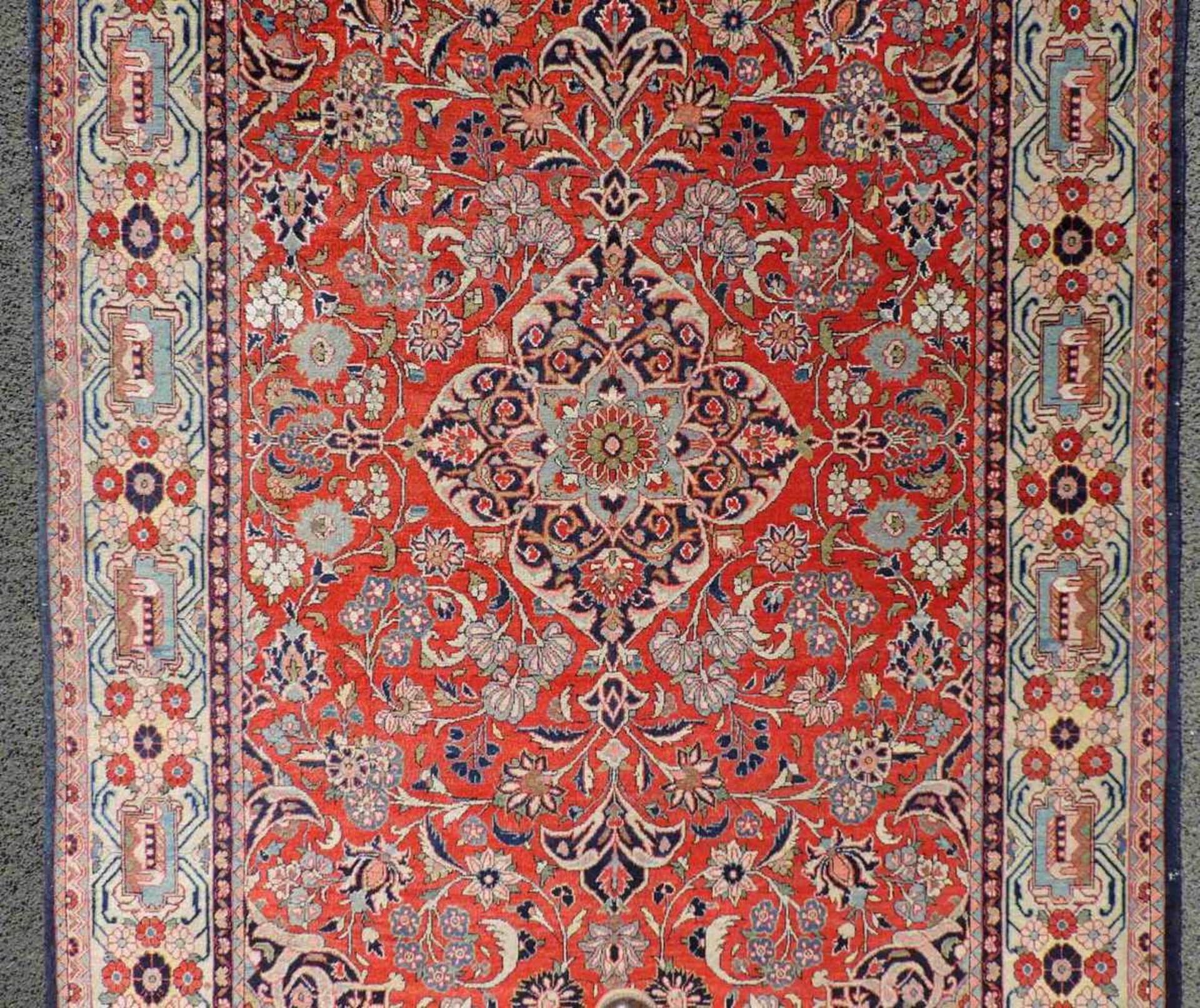 Keschan Perserteppich. Dosar. Iran, alt um 1930. 205 cm x 130 cm. Handgeknüpft. Korkwolle auf - Bild 3 aus 8