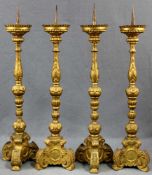 4 Barockleuchter / Kerzenständer / Altarleuchter. 18. - 19. Jahrhundert. Je 65 cm hoch. Holz,