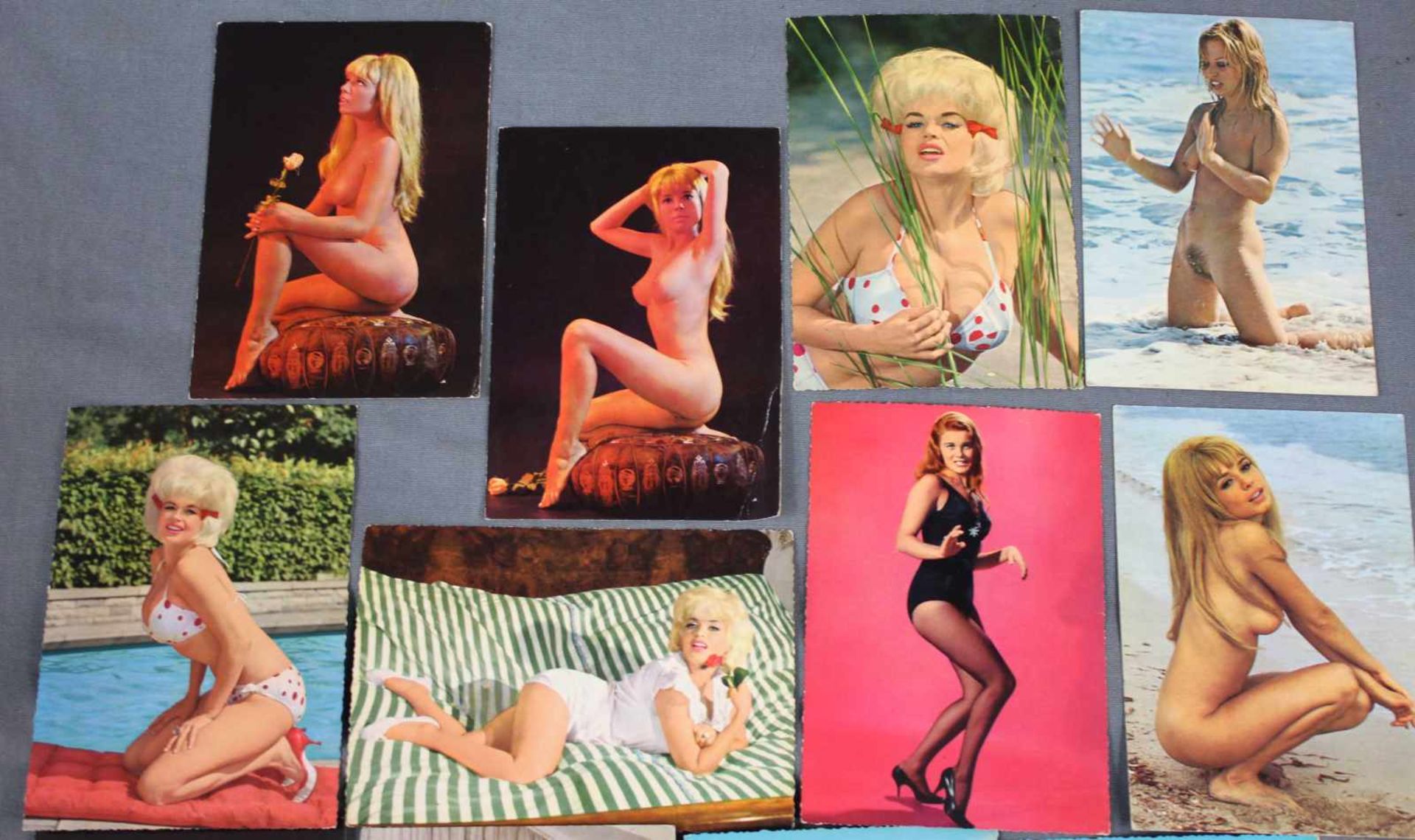 16 Karten. Filmsternchen. Models. Circa 1960 / 1970. 14,5 cm x 10 cm. Teils eher persönliche - Image 3 of 4